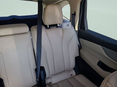 New 2026 Acura MDX SH-AWD image 14