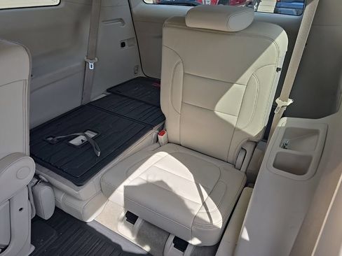 Used 2022 GMC Acadia Denali w/ GMC Pro Grade Package AWD/4WD image 12