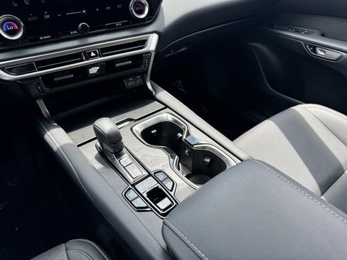 Used 2023 Lexus RX 350 Premium image 32