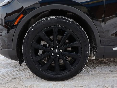 Used 2021 Lincoln Nautilus Reserve w/ Monochromatic Package image 28