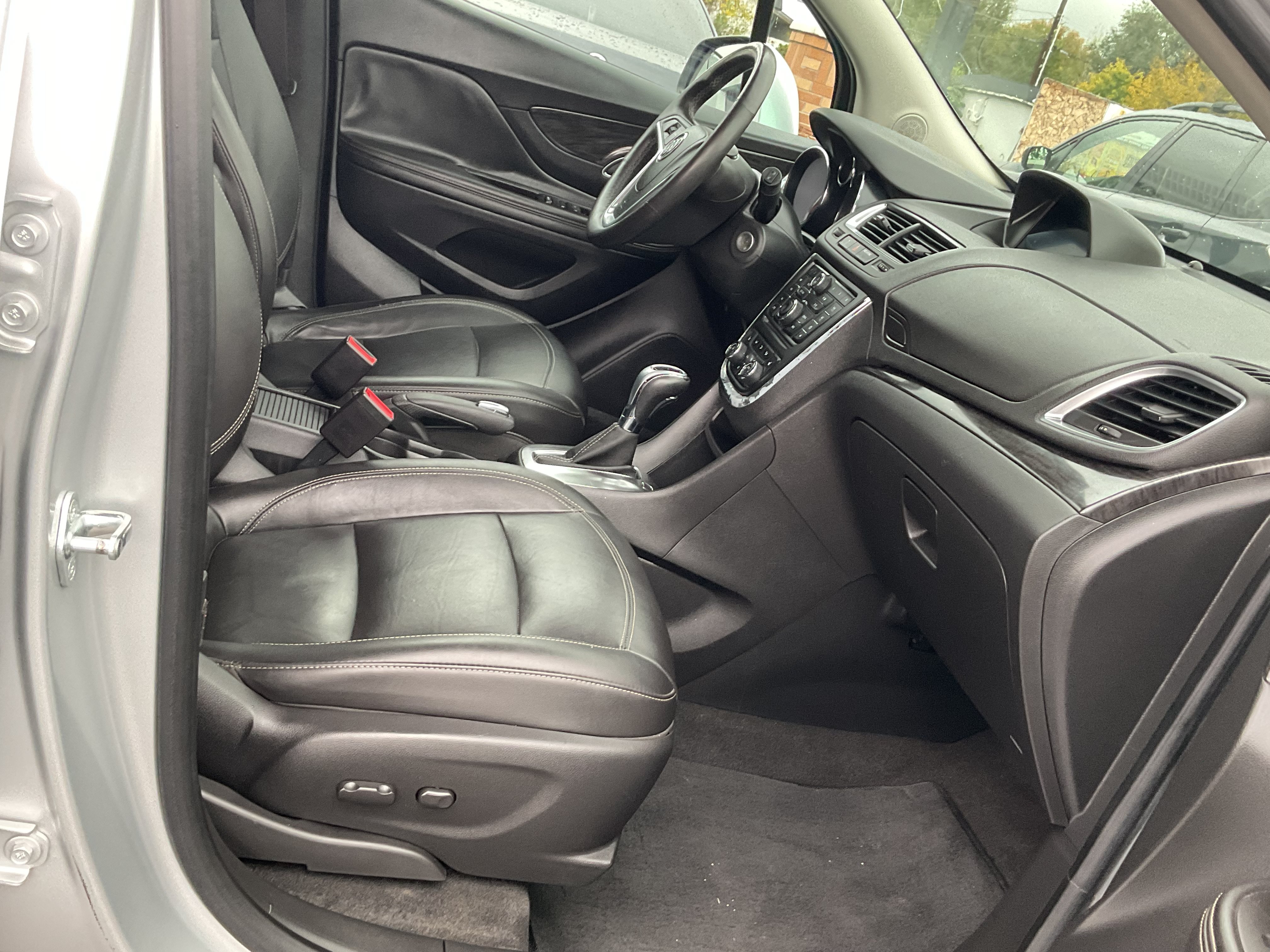 Used 2015 Buick Encore Leather AWD/4WD image 11