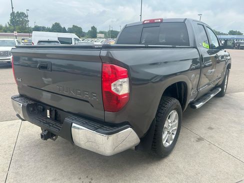 Used 2018 Toyota Tundra SR5 AWD/4WD image 5
