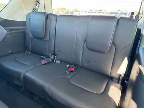 Used 2022 Nissan Armada SL image 14