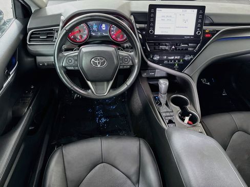 Used 2023 Toyota Camry XSE FWD image 17