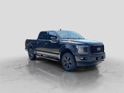Used 2020 Ford F150 Lariat w/ Equipment Group 502A Luxury AWD/4WD image 8