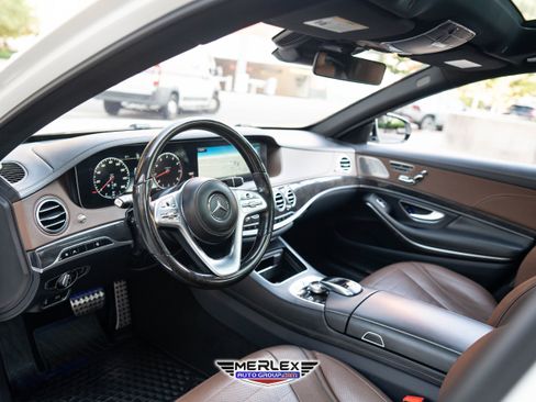 Used 2019 Mercedes-Benz S 560 4MATIC Sedan image 12