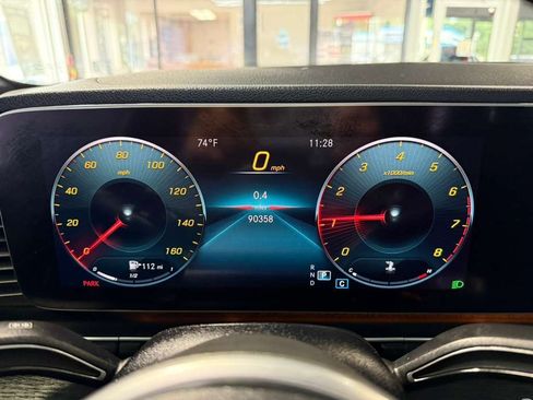 Used 2020 Mercedes-Benz GLE 350 4MATIC w/ Premium Package image 14