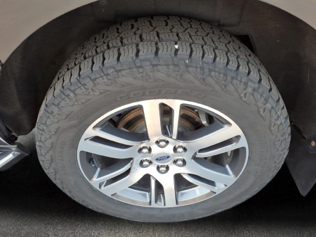Certified 2022 Ford Expedition Max Limited AWD/4WD image 24