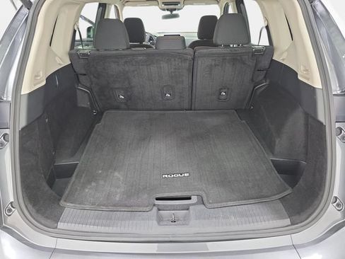 Used 2025 Nissan Rogue SV AWD/4WD image 34