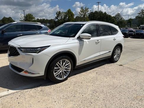 Used 2023 Acura MDX SH-AWD w/ Advance Package image 11