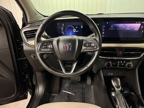 Certified 2024 Buick Encore GX Preferred FWD image 24