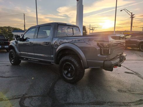 Used 2018 Ford F150 Raptor w/ Equipment Group 802A Luxury AWD/4WD image 3