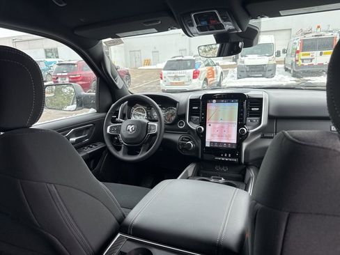 New 2026 RAM 1500 4x4 Crew Cab image 46