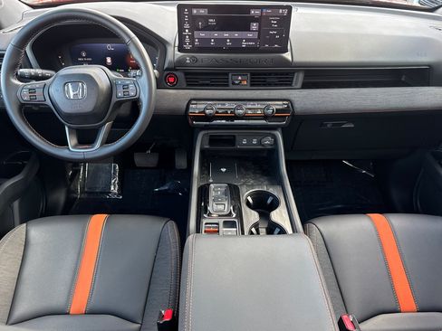 Used 2026 Honda Passport TrailSport image 13