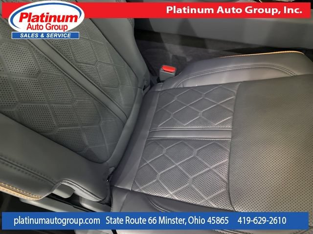 Used 2023 Jeep Grand Wagoneer L Series III w/ Rear Seat Video Group 1 AWD/4WD image 33