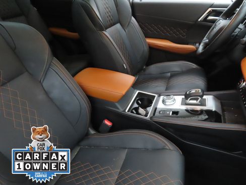 Used 2024 Mitsubishi Outlander SEL image 26