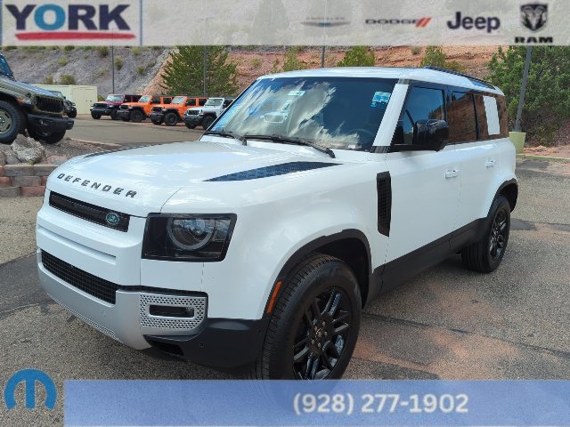 Used 2025 Land Rover Defender 110 S AWD/4WD image 1