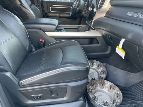 Used 2022 RAM 3500 Laramie image 12