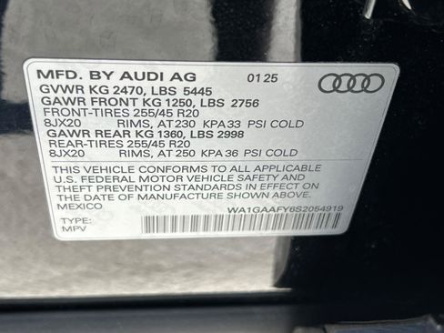 Used 2025 Audi Q5 2.0T Premium w/ Convenience Plus Package image 34