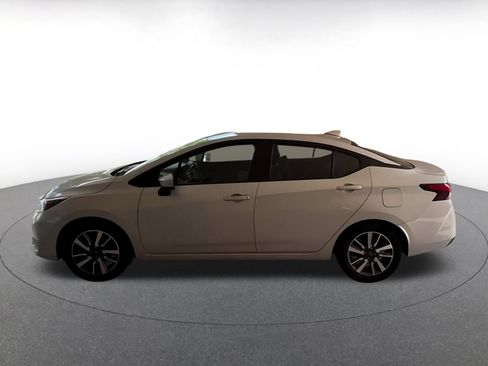 Used 2025 Nissan Versa SV FWD image 9