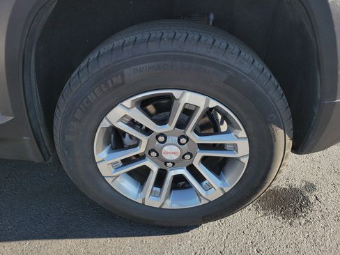 Used 2025 GMC Terrain Elevation image 35