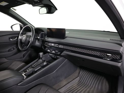 Used 2024 Honda Accord Sport image 23