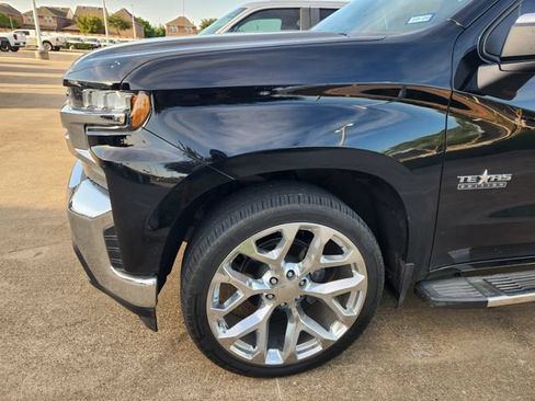 Used 2021 Chevrolet Silverado 1500 LT RWD image 7