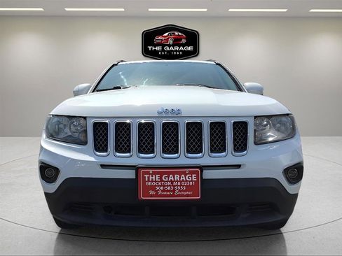Used 2016 Jeep Compass High Altitude AWD/4WD image 2