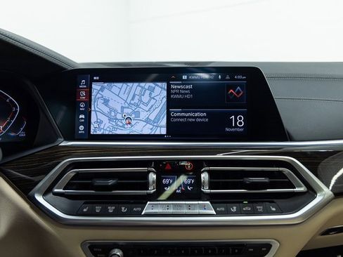 Used 2020 BMW X5 xDrive40i w/ Premium Package image 17