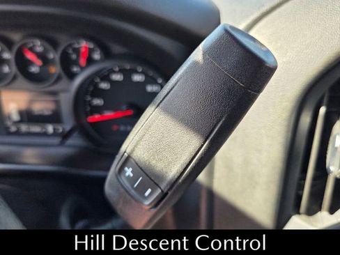 Used 2021 Chevrolet Silverado 1500 Custom Trail Boss image 28