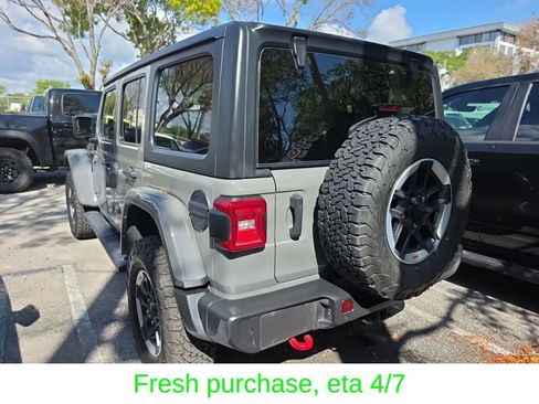 Used 2022 Jeep Wrangler Unlimited Rubicon w/ LED Lighting Group image 2