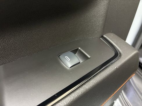 Used 2024 GMC Sierra 1500 AT4 w/ Technology Package image 36