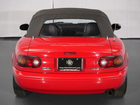 Used 1990 MAZDA MX-5 Miata RWD image 19