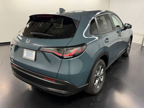 New 2027 Honda HR-V LX image 9