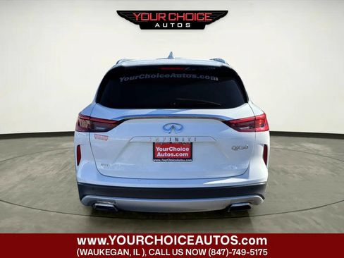 Used 2019 INFINITI QX50 Essential w/ Premium Heat Package image 4
