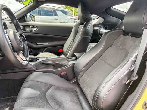 Used 2023 Nissan Z w/ Floor Mat Package (L93) RWD image 42