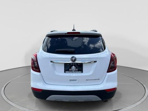 Used 2020 Buick Encore Preferred FWD image 5