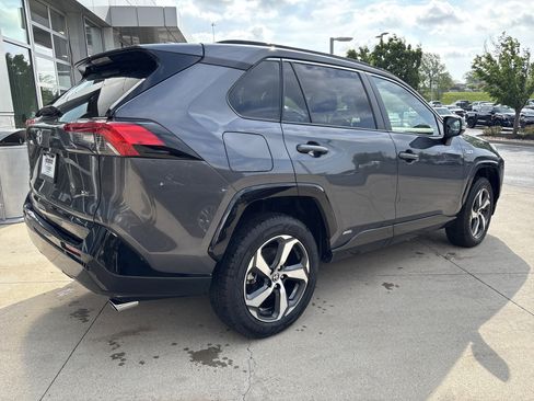 Used 2023 Toyota RAV4 SE AWD/4WD image 6