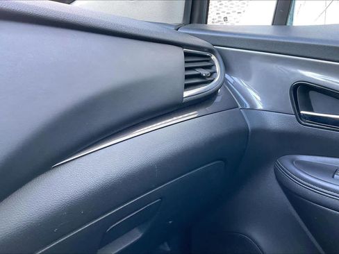 Used 2019 Buick Encore Preferred w/ Safety Package image 32