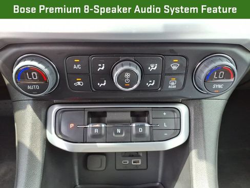 Certified 2023 GMC Acadia SLT FWD image 22