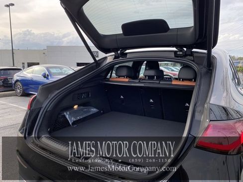 Certified 2025 Mercedes-Benz GLC 300 4MATIC image 16