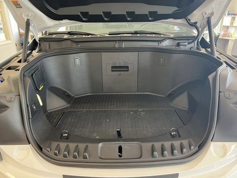 New 2025 Ford F150 Lightning Lariat image 34