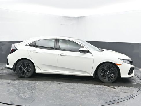 Used 2019 Honda Civic EX image 10