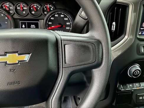 Used 2026 Chevrolet Silverado 1500 Custom AWD/4WD image 15