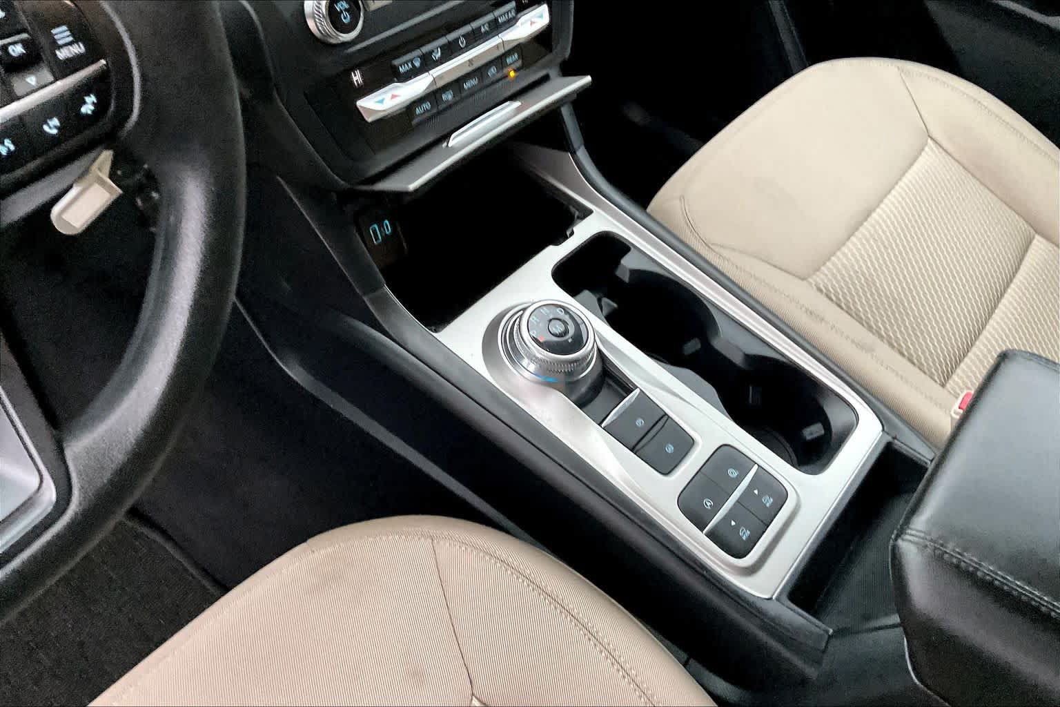 Used 2020 Ford Explorer 2WD image 16