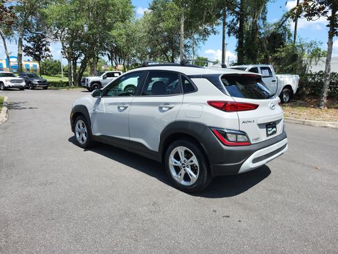 Certified 2023 Hyundai Kona SEL FWD image 3