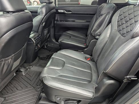 Used 2021 Hyundai Palisade Limited image 20