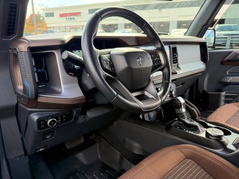 Used 2023 Ford Bronco Outer Banks image 13