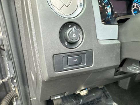Used 2013 Ford F150 XLT w/ Luxury Equipment Group AWD/4WD image 57