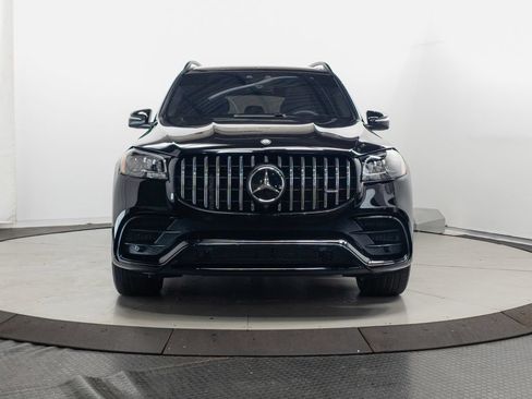 Used 2025 Mercedes-Benz GLS 63 AMG 4MATIC image 2